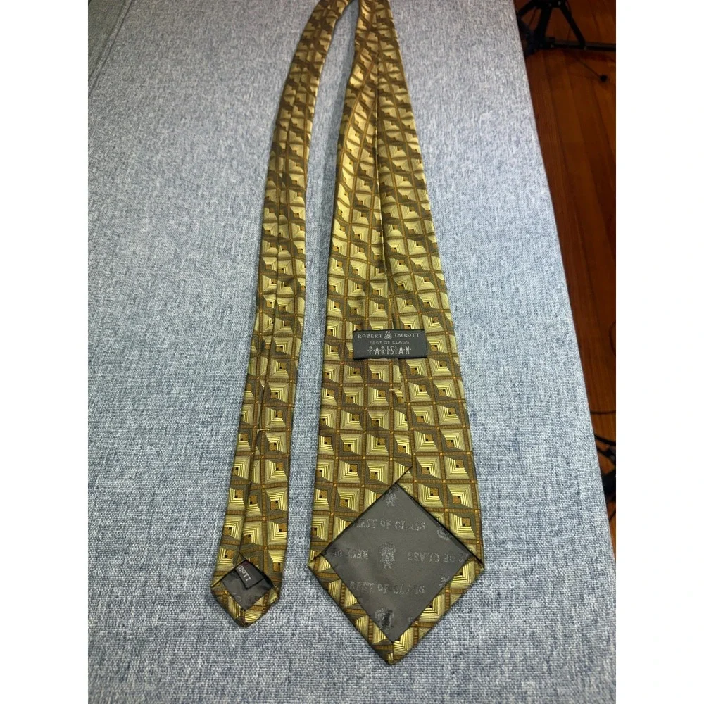 Vintage ROBERT TALBOTT BEST OF CLASS 100% SILK Gold TIE